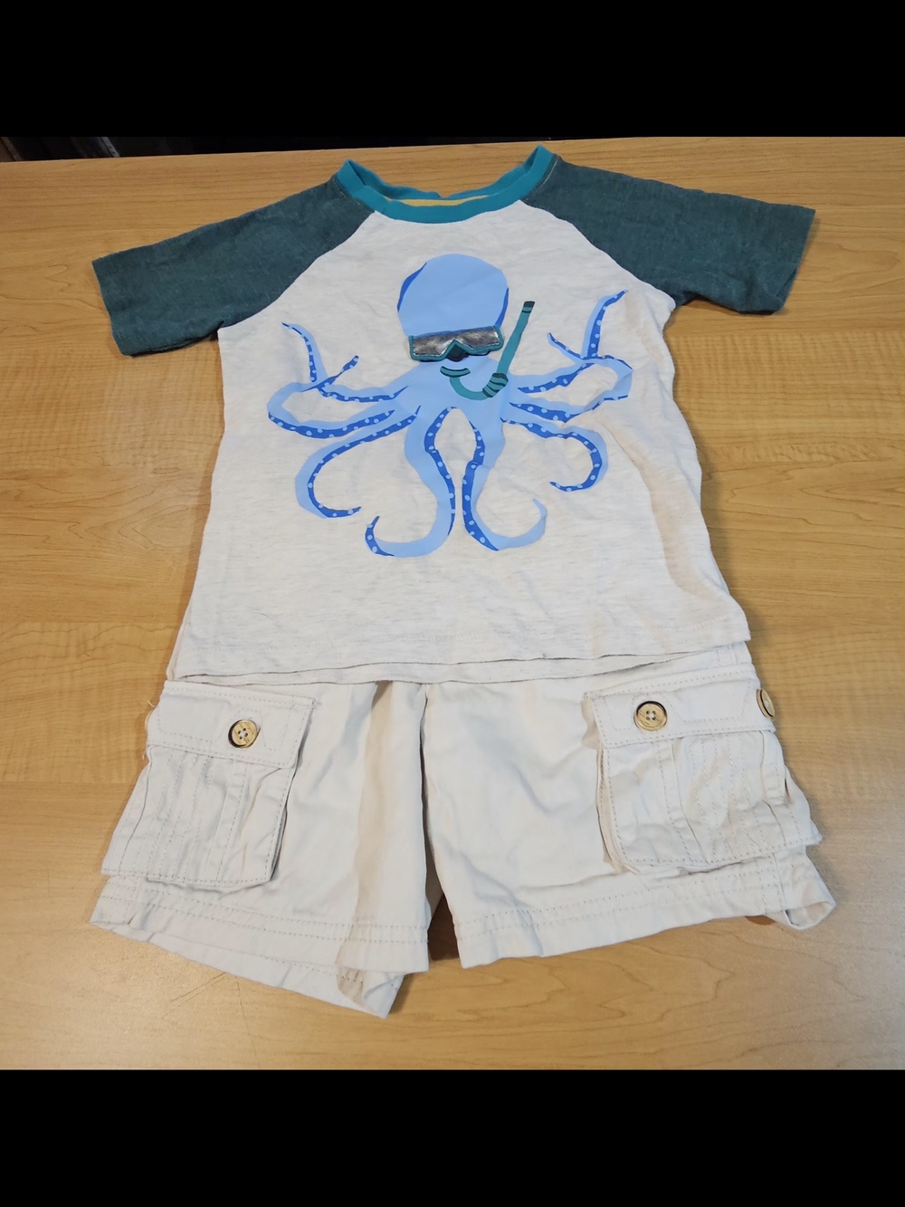 Kids Octopus Raglan Tee & Cargo Shorts Set in Blue/Green